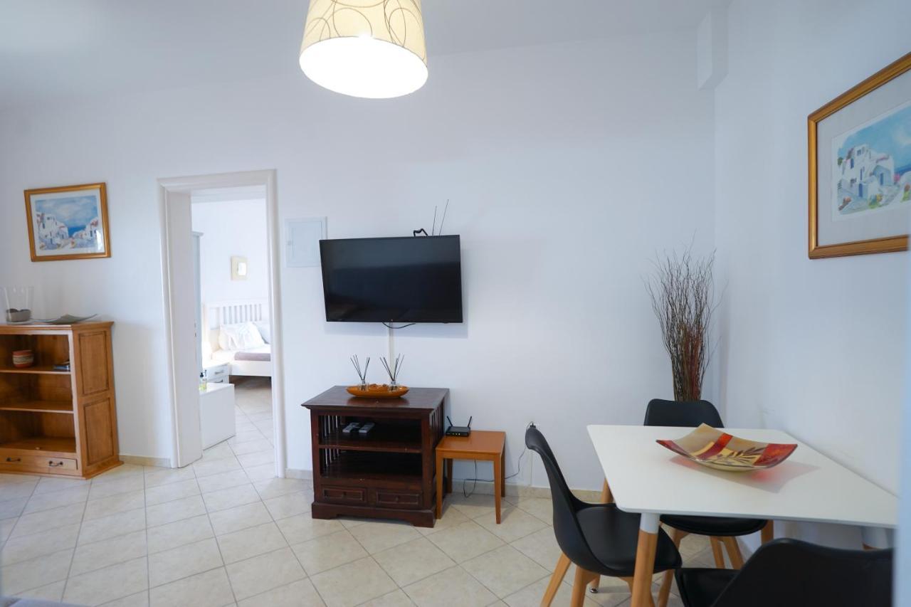 Fira Central Apartments With Veranda Rom bilde