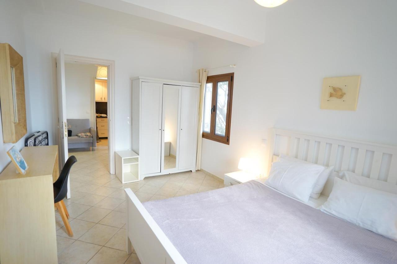 Fira Central Apartments With Veranda Rom bilde